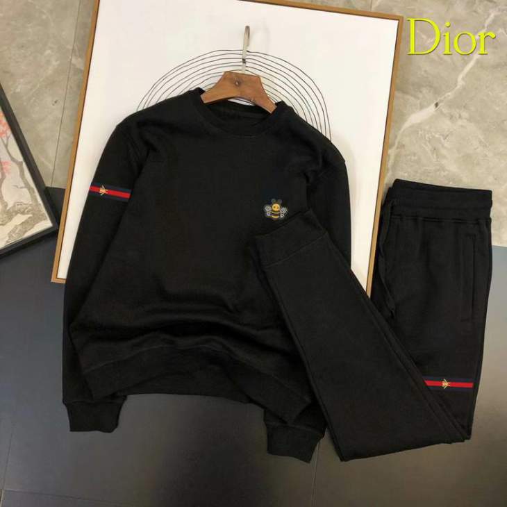 Picture of Dior Sweater Suits _SKUDiorM-3XL12yn1138374
